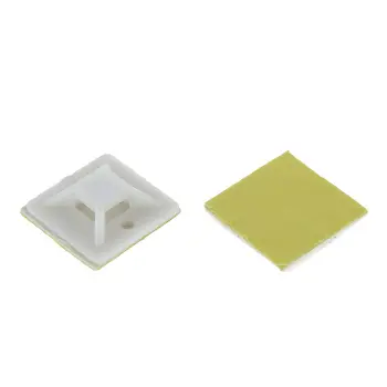 Площадка самоклеящаяся 25х25 мм